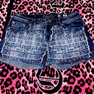 Miss me size 32 signature Aztec style jean shorts